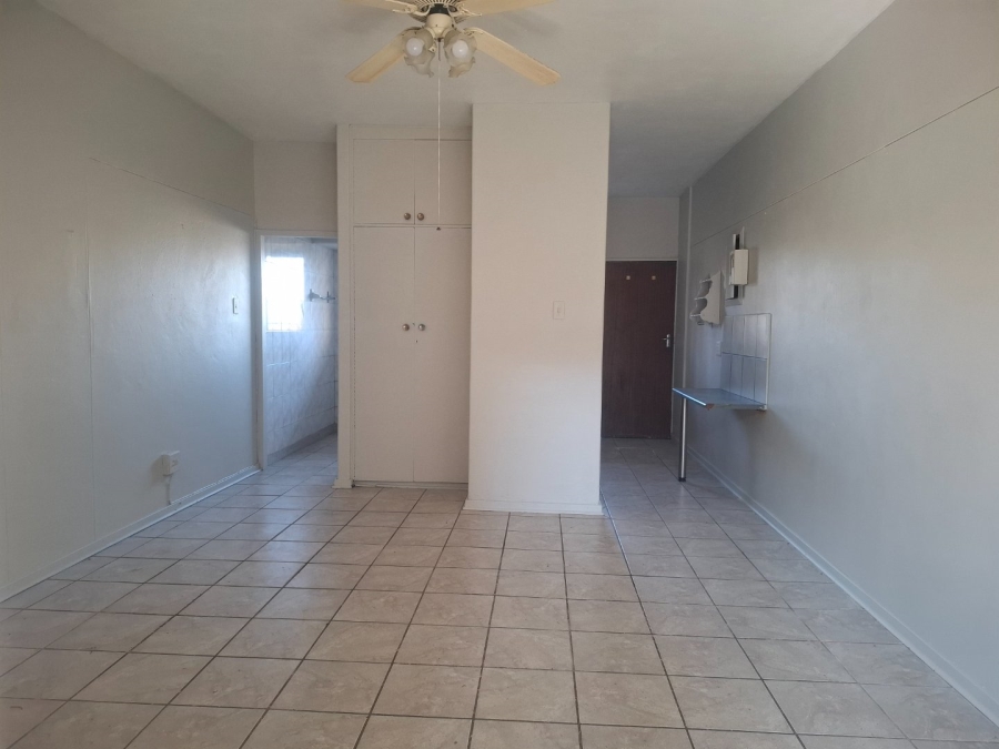 1 Bedroom Property for Sale in Kroonstad Central Free State